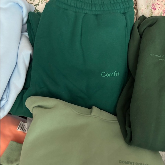 Comfrt set you pick color - Picture 4 of 4